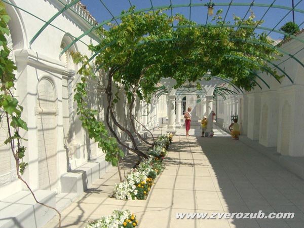 Ревитализация крымских курортов и центров туризма - оздоровление и одухотворение Ревитализация крымских курортов и центров туризма - оздоровление и одухотворение
