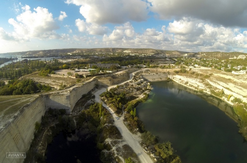 Старые карьеры Крыма для туризма, кино и образования Старые карьеры Крыма для туризма, кино и образования
