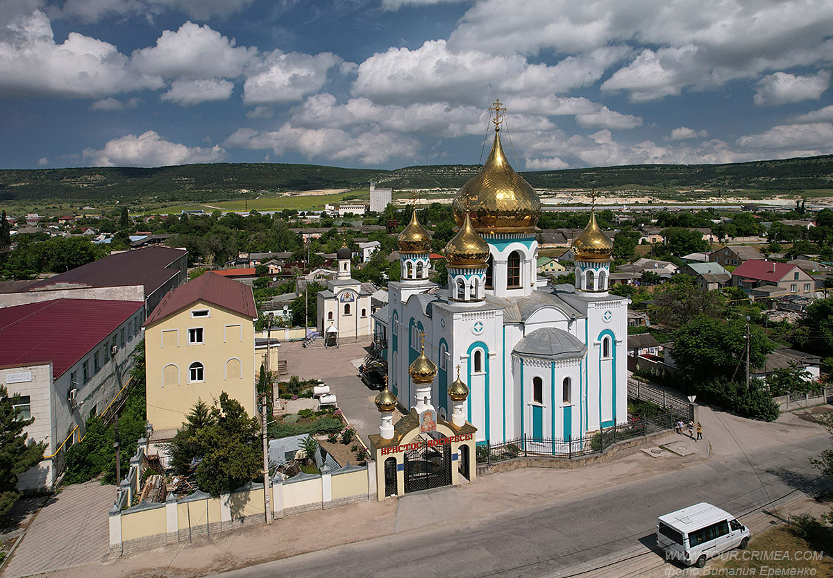Церковь Федоровской иконы Божией матери в Бахчисарае. Церковь Федоровской иконы Божией матери в Бахчисарае.