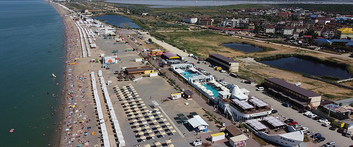 Новофедоровка - одно из лучших мест для пляжного отдыха на Западном побережье Крыма.